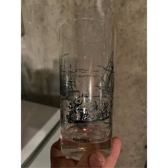 Bank reward from 90’s revolutionary antique glasses set of 8 - Picture 8 of 10